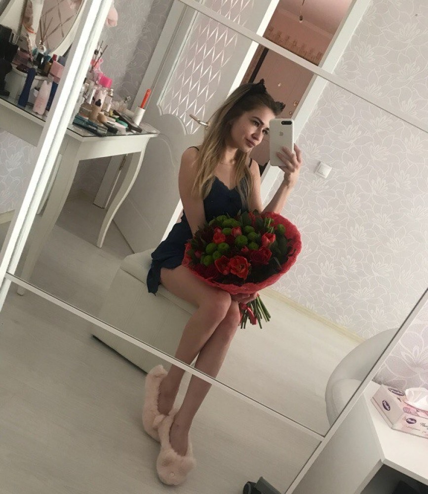 Индивидуалка Света главное фото в городе Пикалёво 