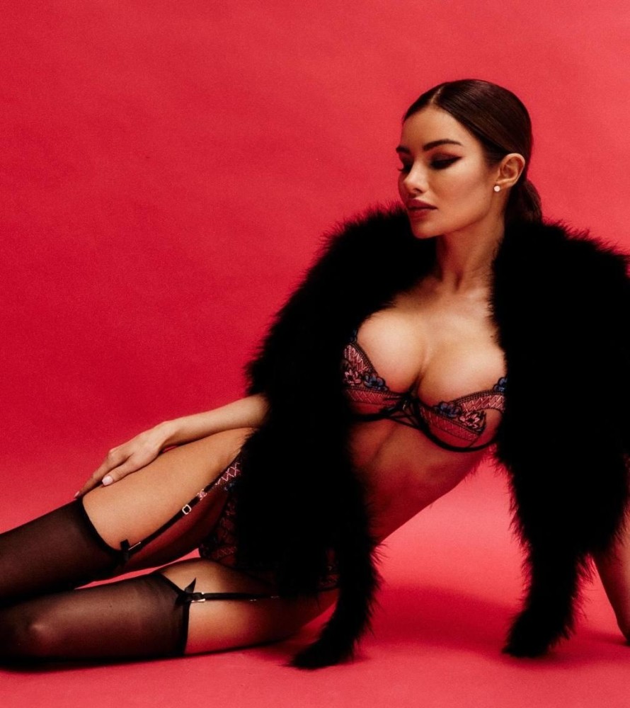 Индивидуалка Ксюша фото № 2 в городе Пикалёво