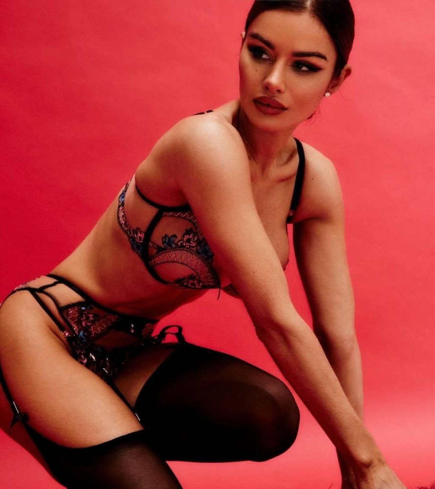 Индивидуалка Ксюша фото № 2 в городе Пикалёво