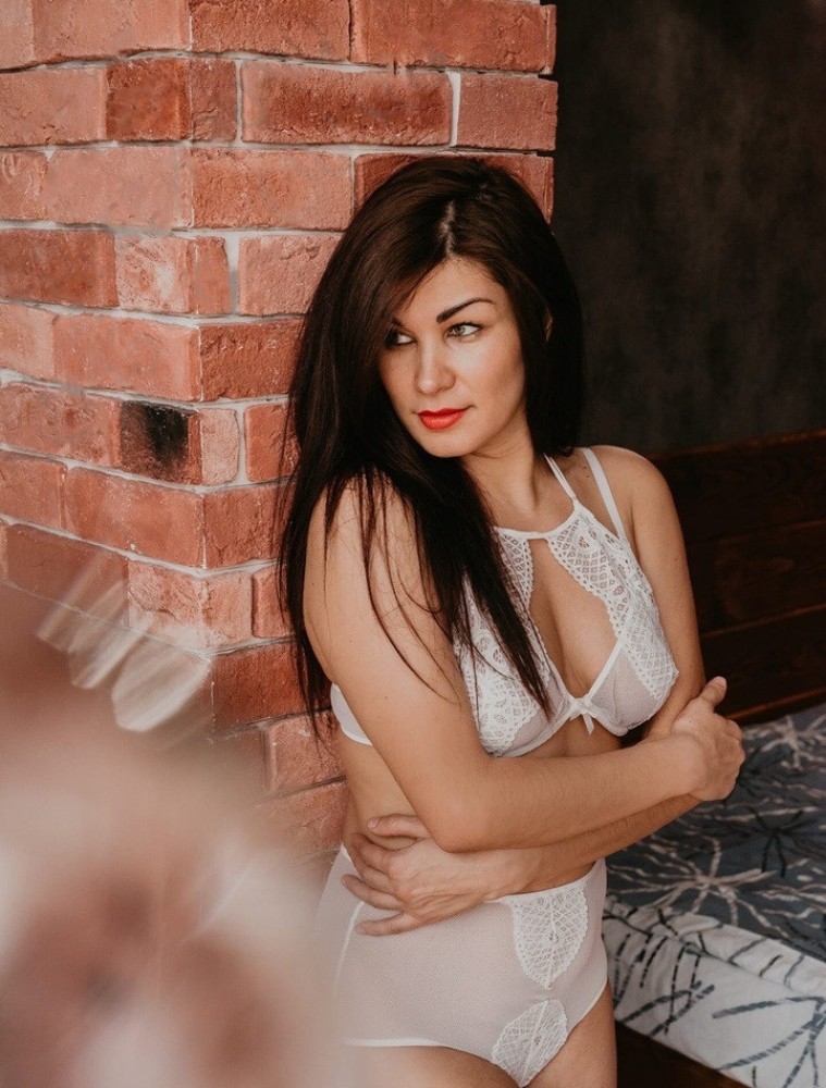 Индивидуалка Настя фото № 2 в городе Пикалёво