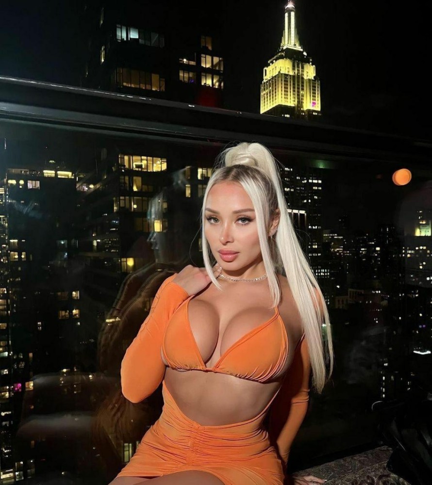 Индивидуалка Оксана фото № 2 в городе Пикалёво