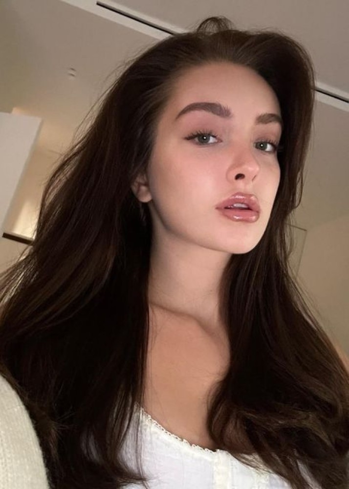 Индивидуалка Эля главное фото в городе Пикалёво 