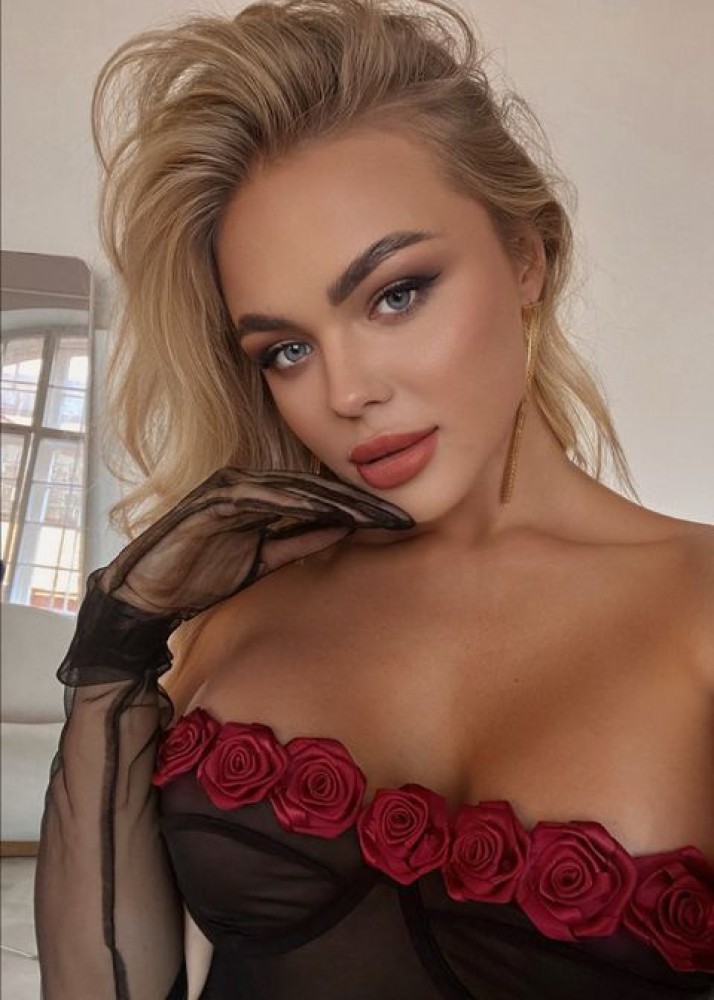 Индивидуалка Настя фото № 2 в городе Пикалёво