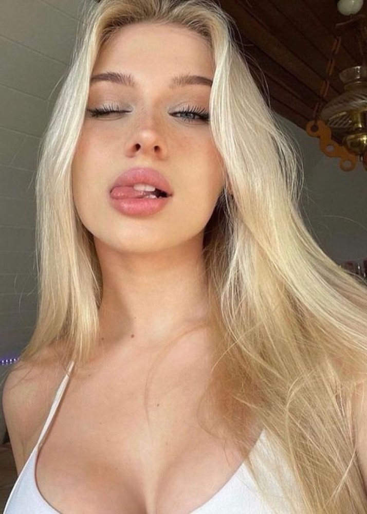 Индивидуалка Вика главное фото в городе Пикалёво 