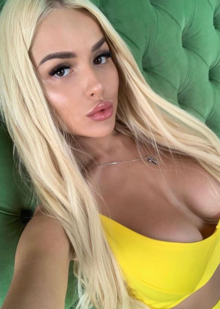 Индивидуалка Вика фото № 2 в городе Пикалёво