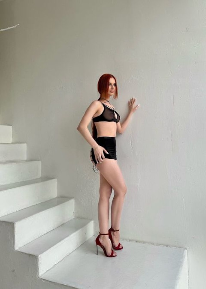 Индивидуалка Карина фото № 2 в городе Пикалёво