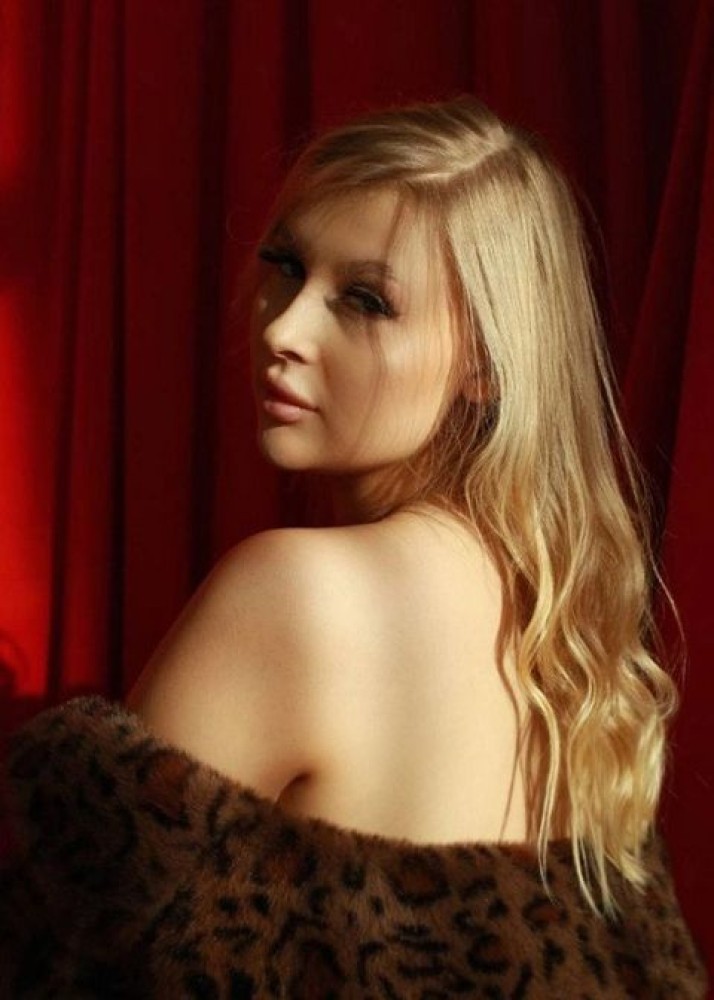 Индивидуалка Мила фото № 2 в городе Пикалёво