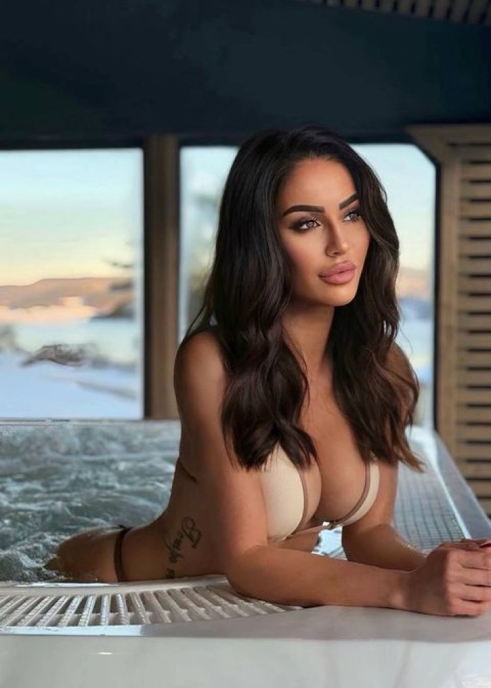 Индивидуалка Юля фото № 2 в городе Пикалёво