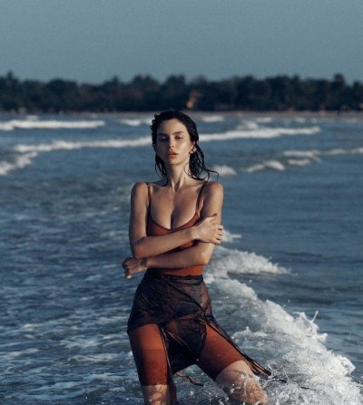 Иветта, Г. Пикалёво